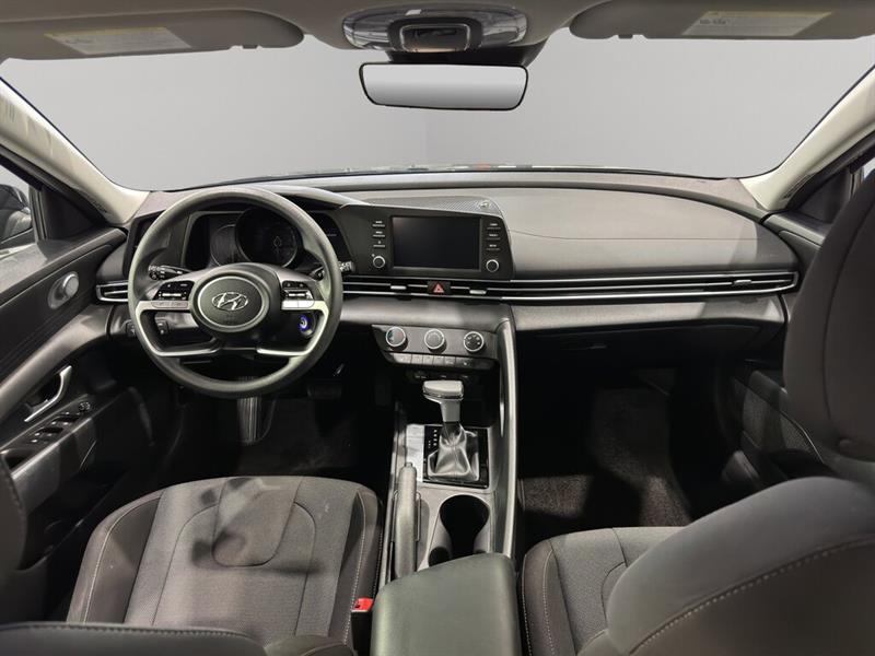 hyundai Elantra 2023 - 16