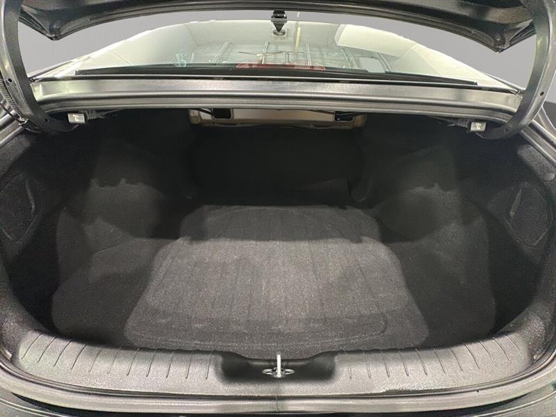 hyundai Elantra 2023 - 25