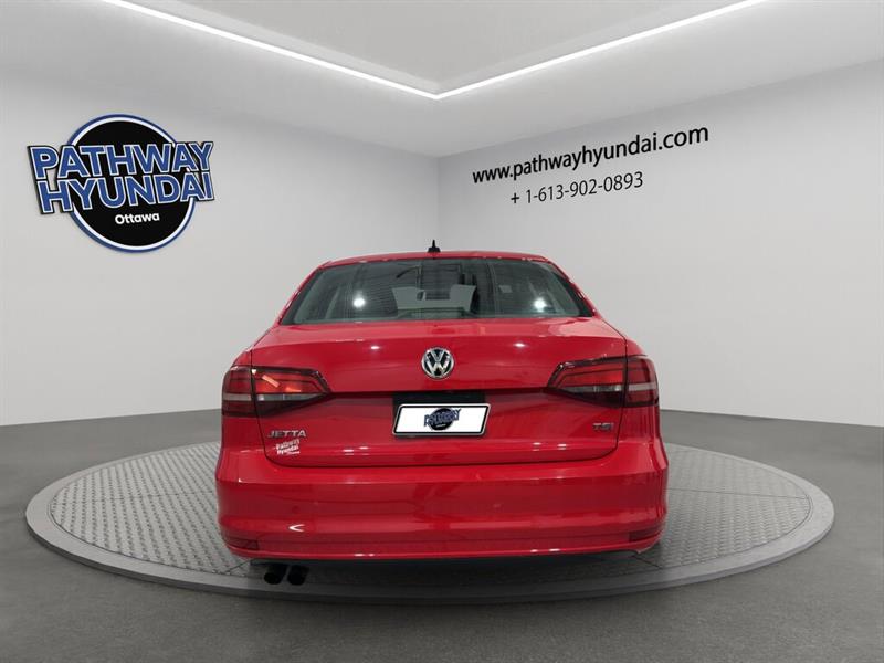 volkswagen Jetta Sedan 2017 - 4