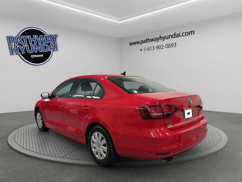 volkswagen Jetta Sedan 2017 - 5