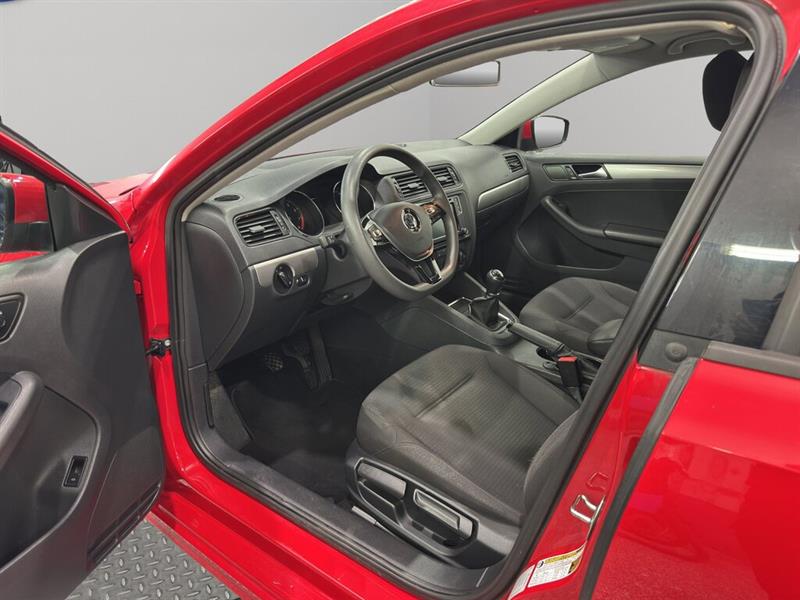 volkswagen Jetta Sedan 2017 - 12