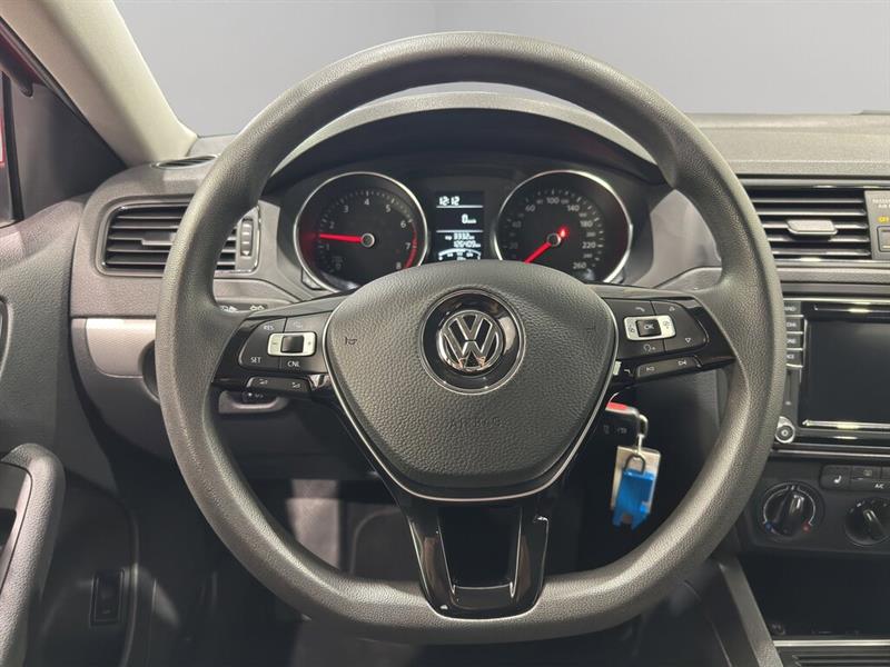 volkswagen Jetta Sedan 2017 - 13