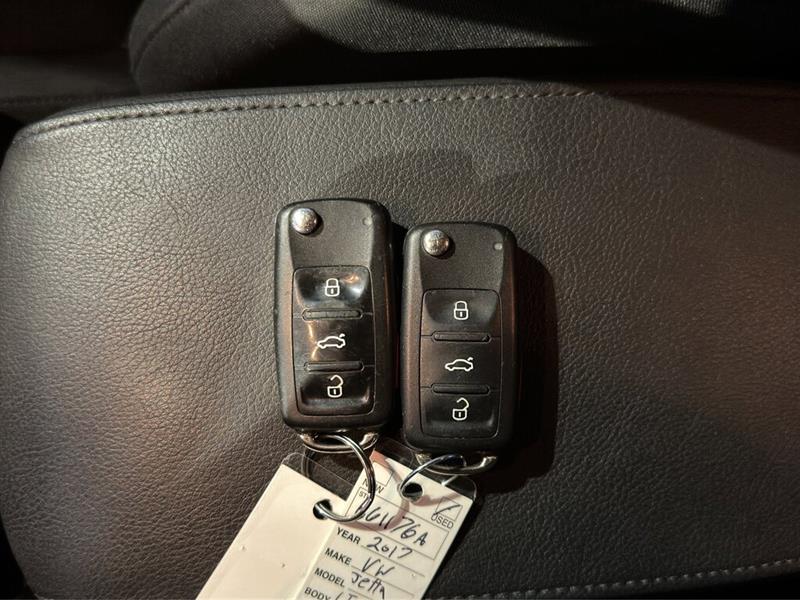 volkswagen Jetta Sedan 2017 - 25