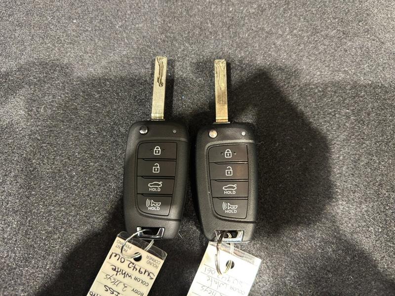 hyundai Elantra 2025 - 26