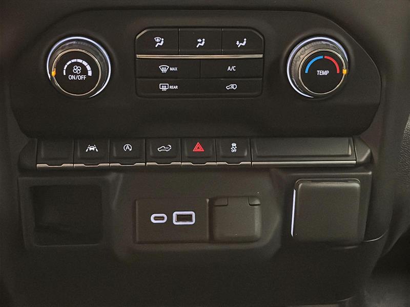 chevrolet Silverado 1500 2022 - 14