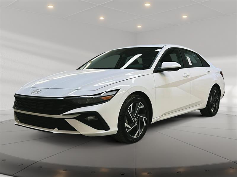 hyundai Elantra 2024