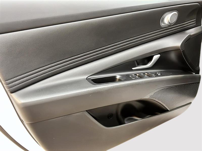 hyundai Elantra 2024 - 24