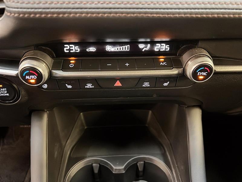 mazda Mazda3 2022 - 14