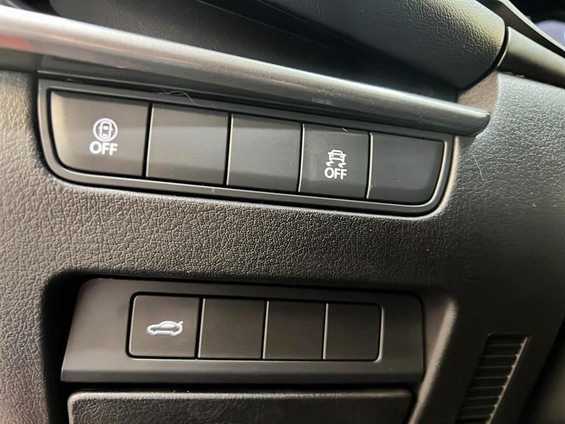 mazda Mazda3 2022 - 21