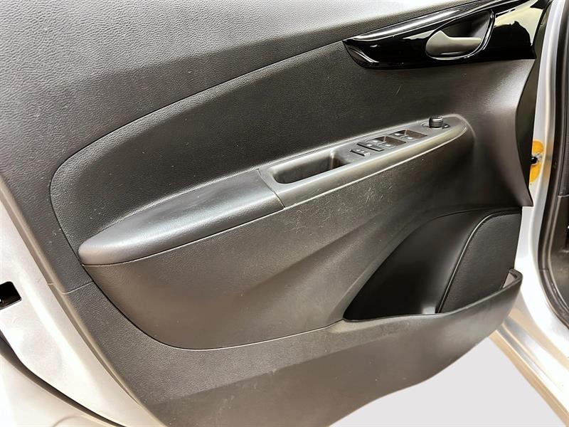 chevrolet Spark 2020 - 21