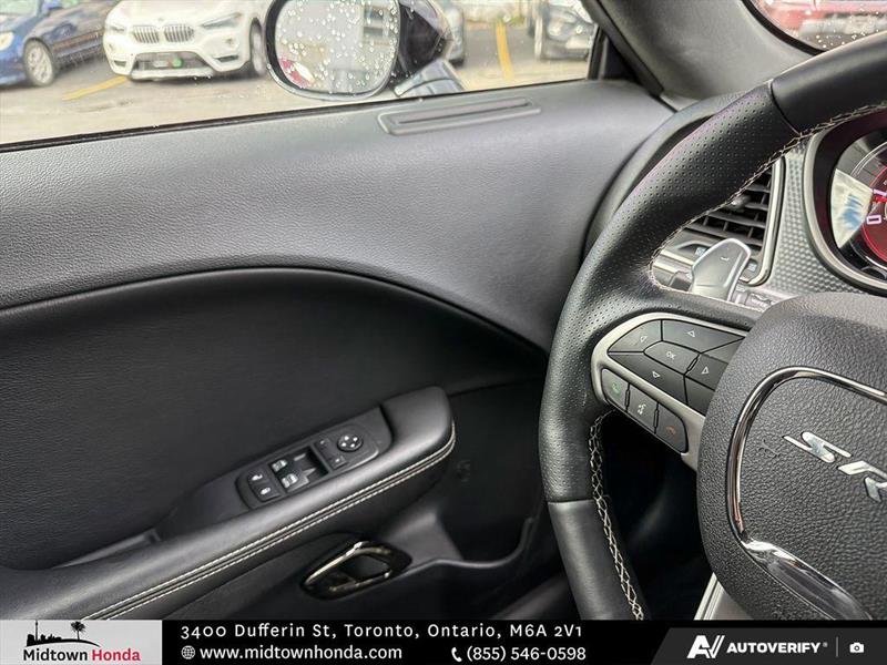 dodge Challenger 2017 - 21