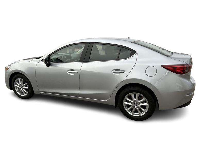 mazda Mazda3 2018 - 9