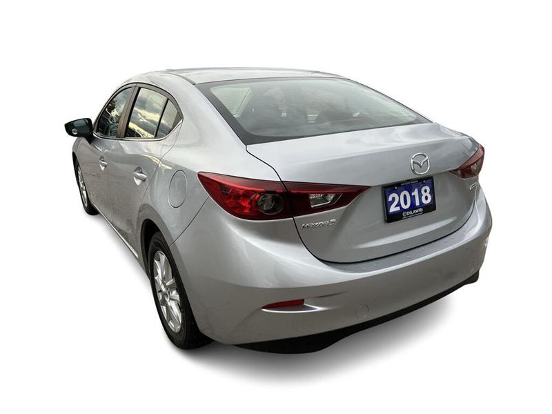 mazda Mazda3 2018 - 11