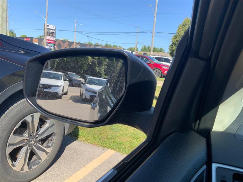 nissan Sentra 2017 - 16