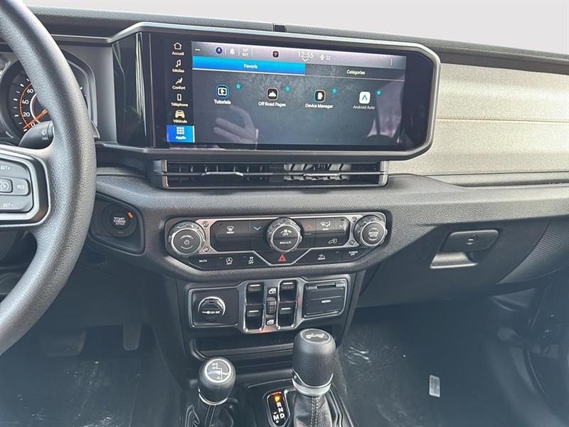 jeep Wrangler 2026 - 13