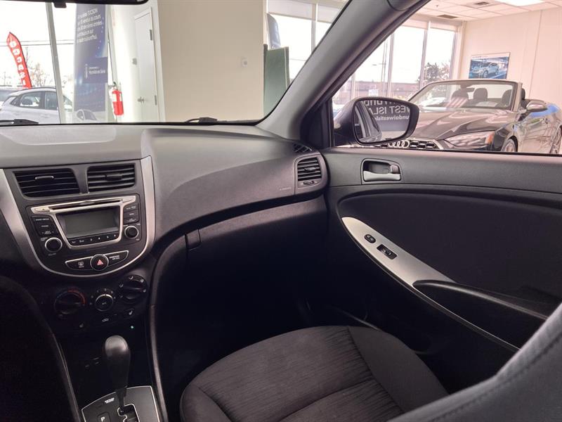 hyundai Accent 2017 - 12