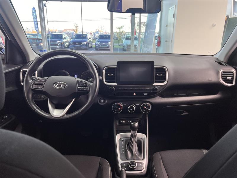 hyundai Venue 2022 - 13