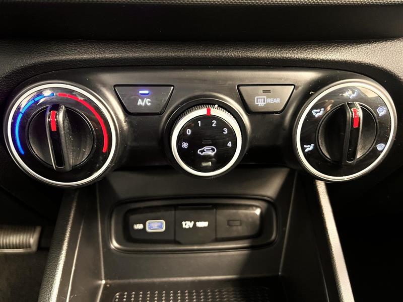 hyundai Venue 2022 - 23