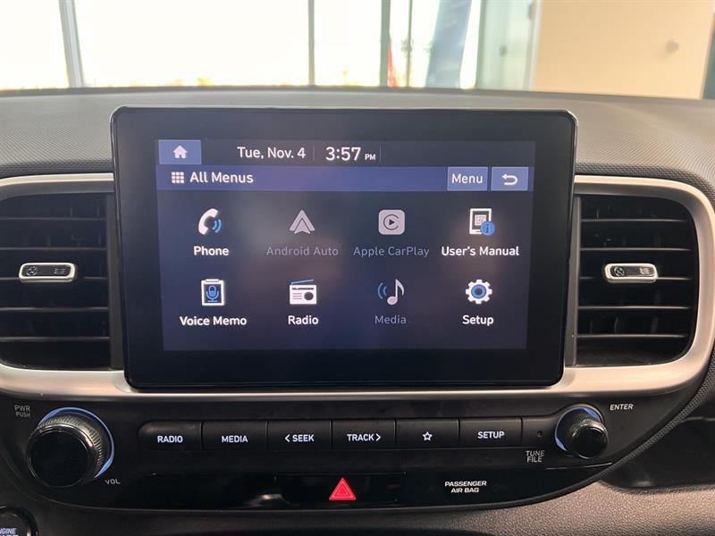 hyundai Venue 2022 - 24