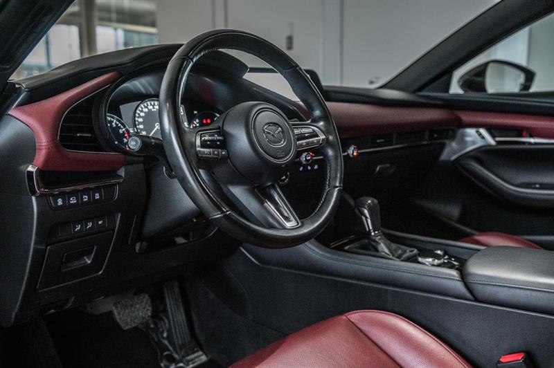 mazda Mazda3 Sport 2023 - 14