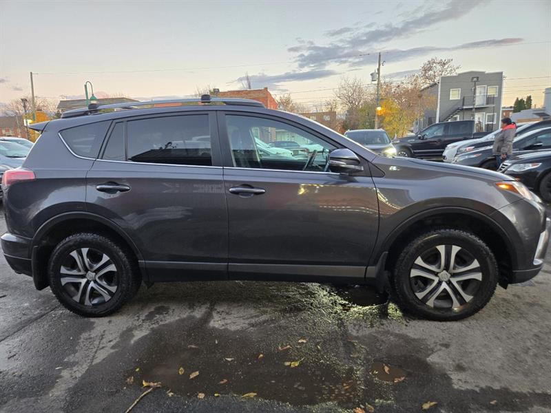 toyota RAV4 2017 - 8