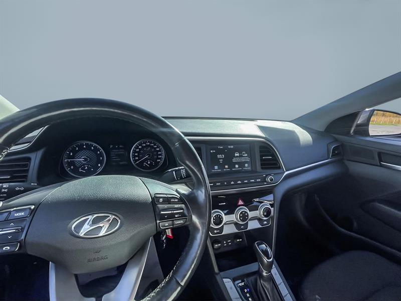 hyundai Elantra 2019 - 12