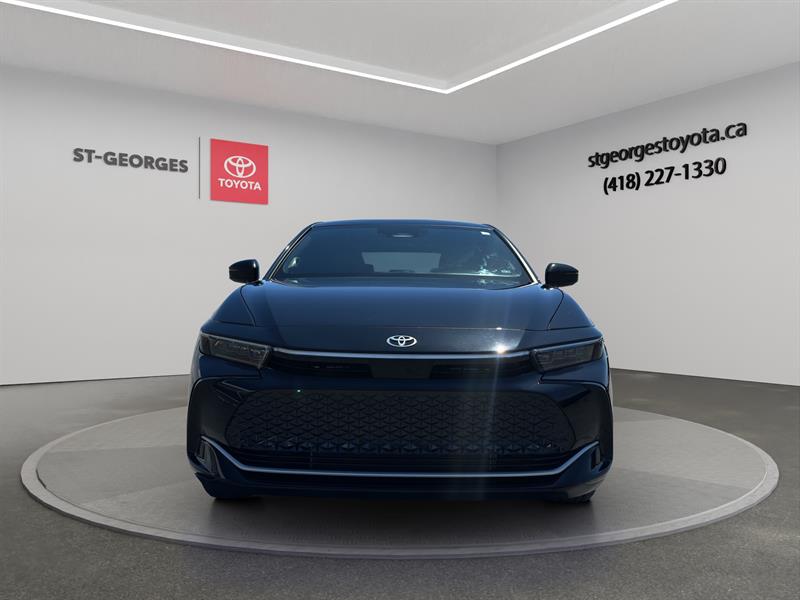 toyota Crown 2023 - 2