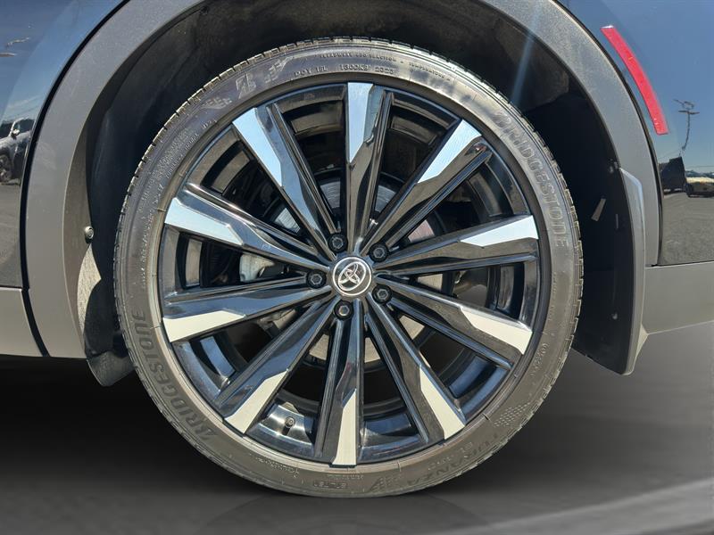 toyota Crown 2023 - 9