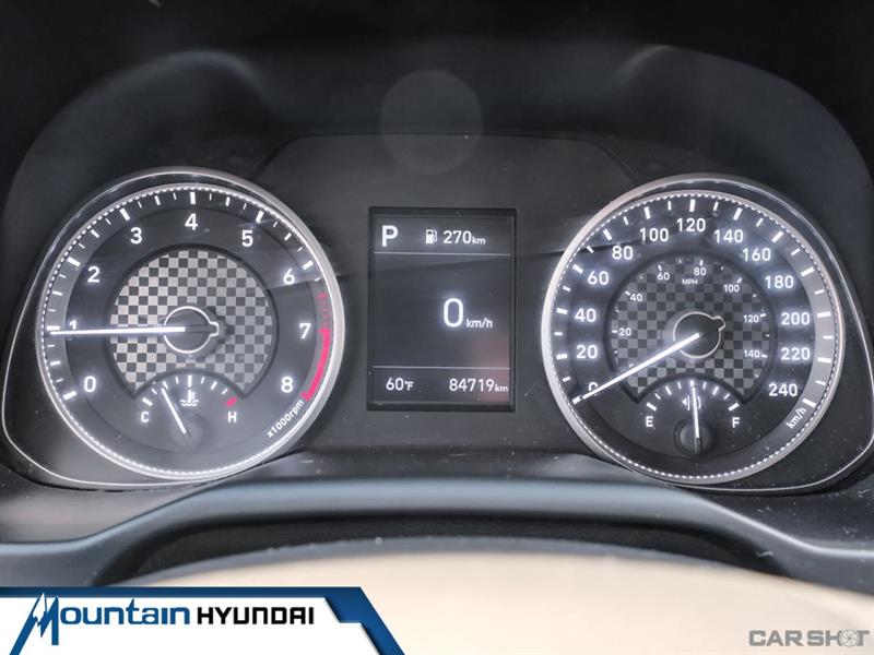 hyundai Elantra 2020 - 17