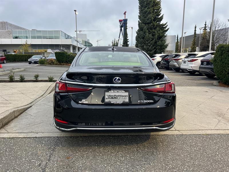 lexus ES 300h 2019 - 4