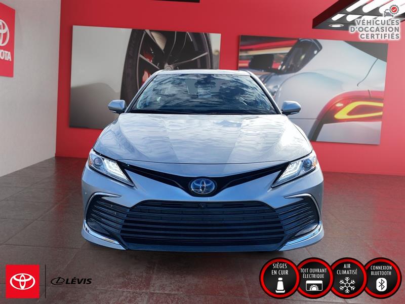 toyota Camry Hybrid 2022 - 2
