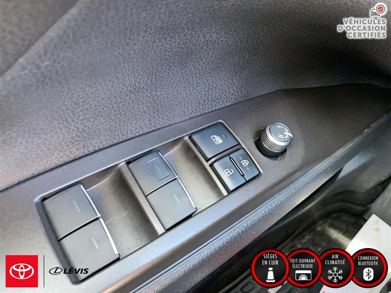 toyota Camry Hybrid 2022 - 10