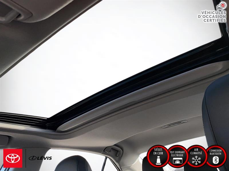 toyota Camry Hybrid 2022 - 16