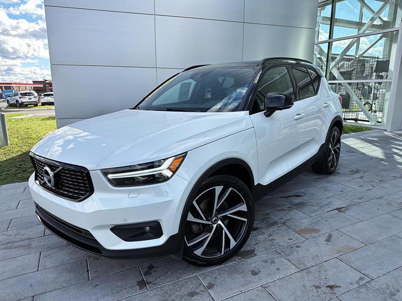 volvo XC40 2022