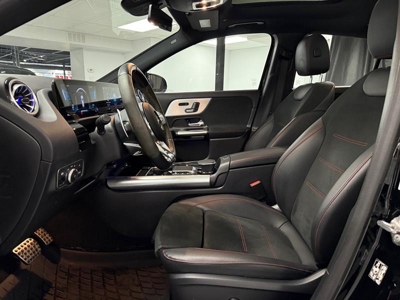 mercedes-benz AMG GLA 35 2022 - 10