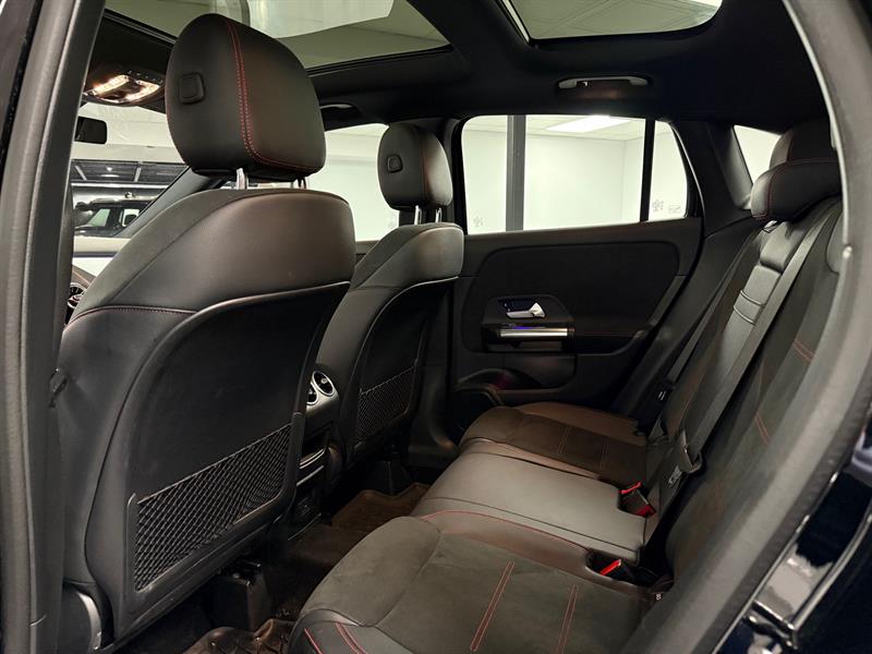 mercedes-benz AMG GLA 35 2022 - 12