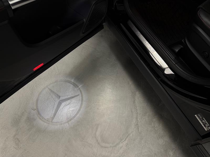 mercedes-benz AMG GLA 35 2022 - 27