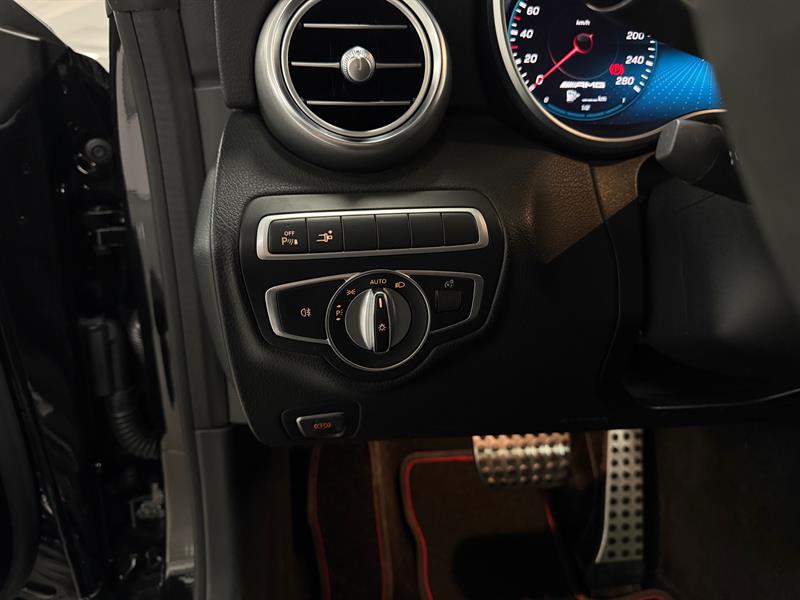 mercedes-benz AMG C 43 2019 - 25