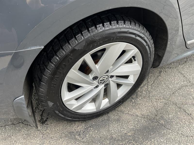 volkswagen Passat 2018 - 15