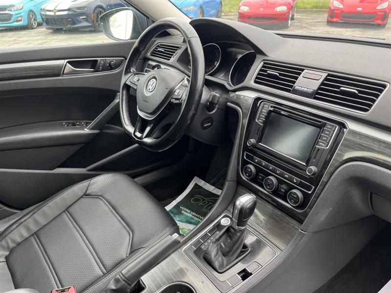 volkswagen Passat 2018 - 18