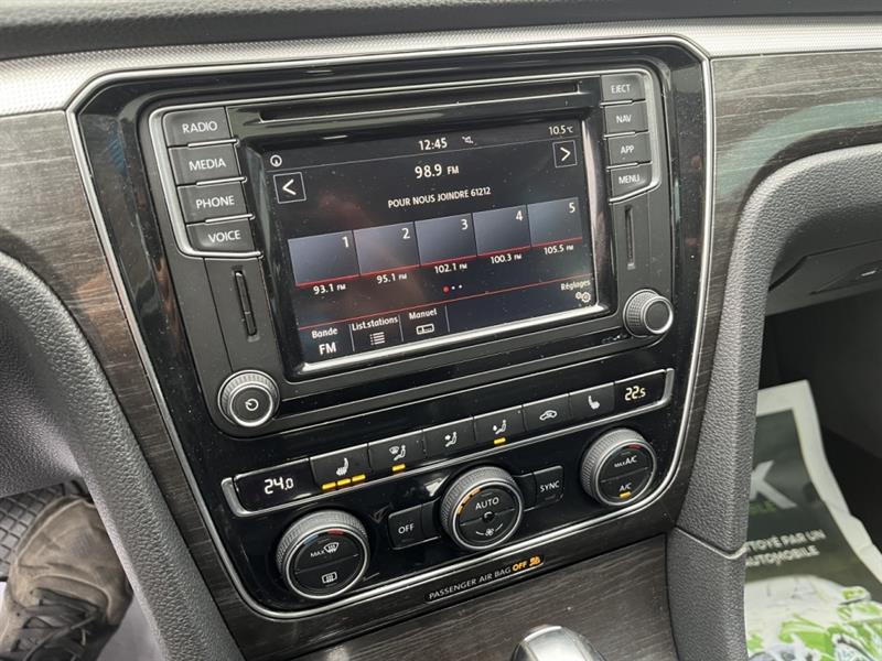 volkswagen Passat 2018 - 24