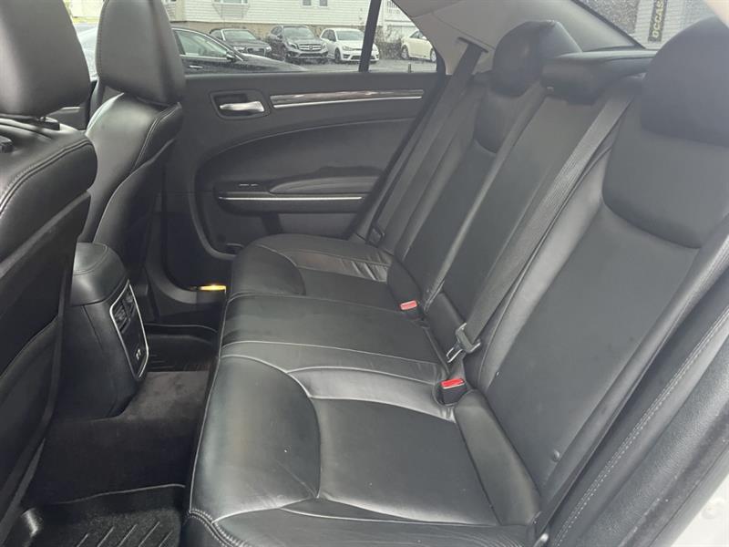 chrysler 300 2017 - 16