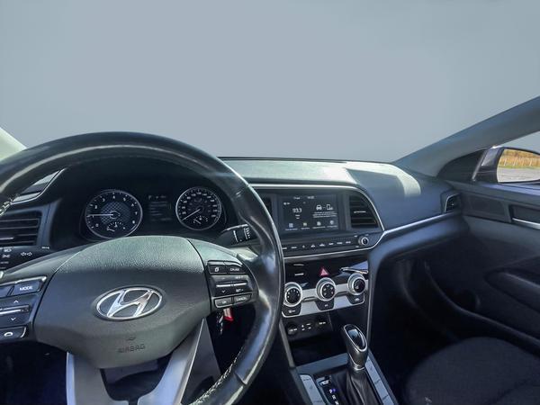 hyundai Elantra 2019 - 12