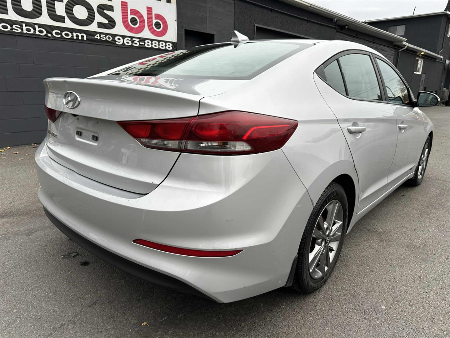 hyundai Elantra 2018 - 2