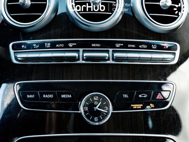 mercedes-benz C-Class 2019 - 24