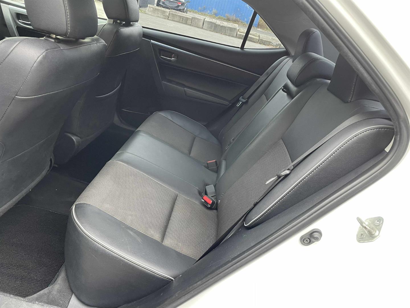 toyota Corolla 2015 - 8