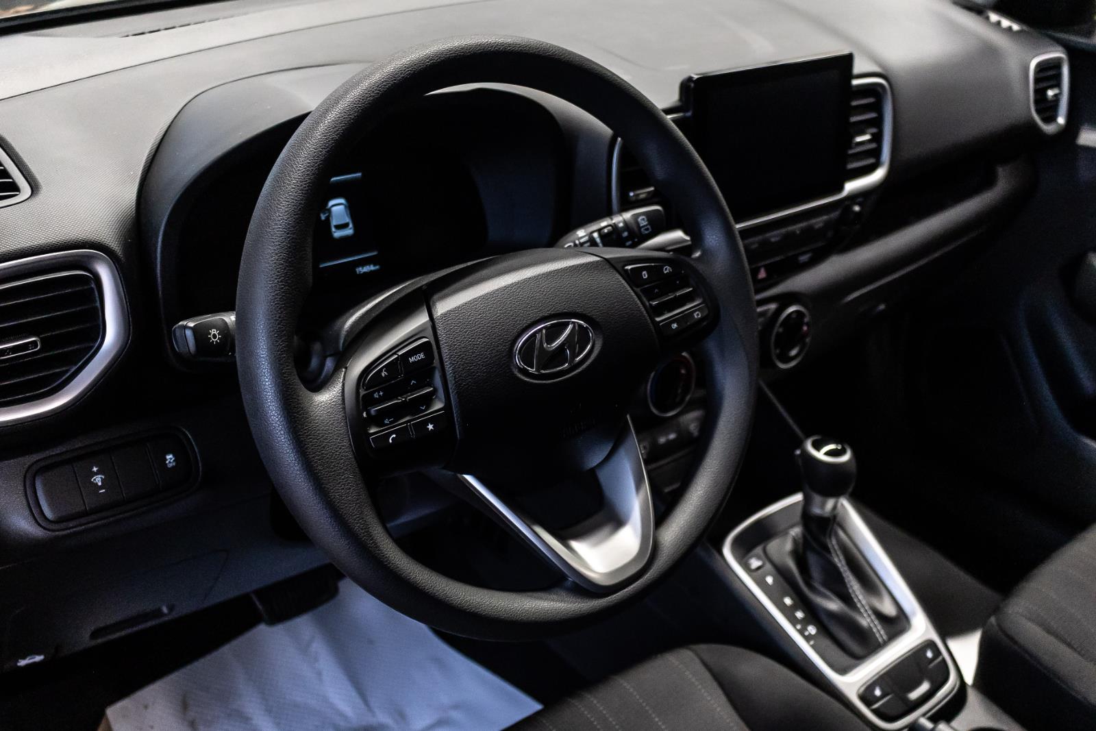 hyundai Venue 2023 - 8