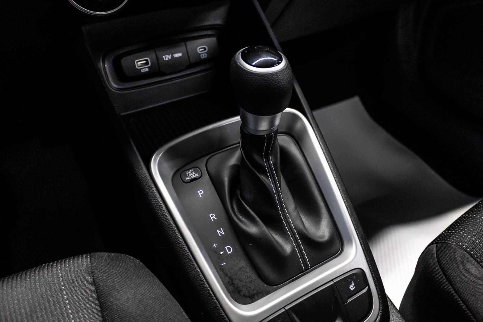 hyundai Venue 2023 - 16