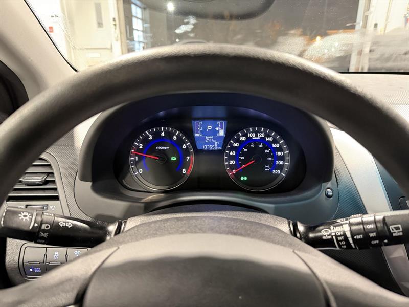 hyundai Accent 2017 - 13