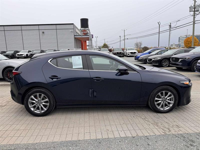 mazda Mazda3 2021 - 9